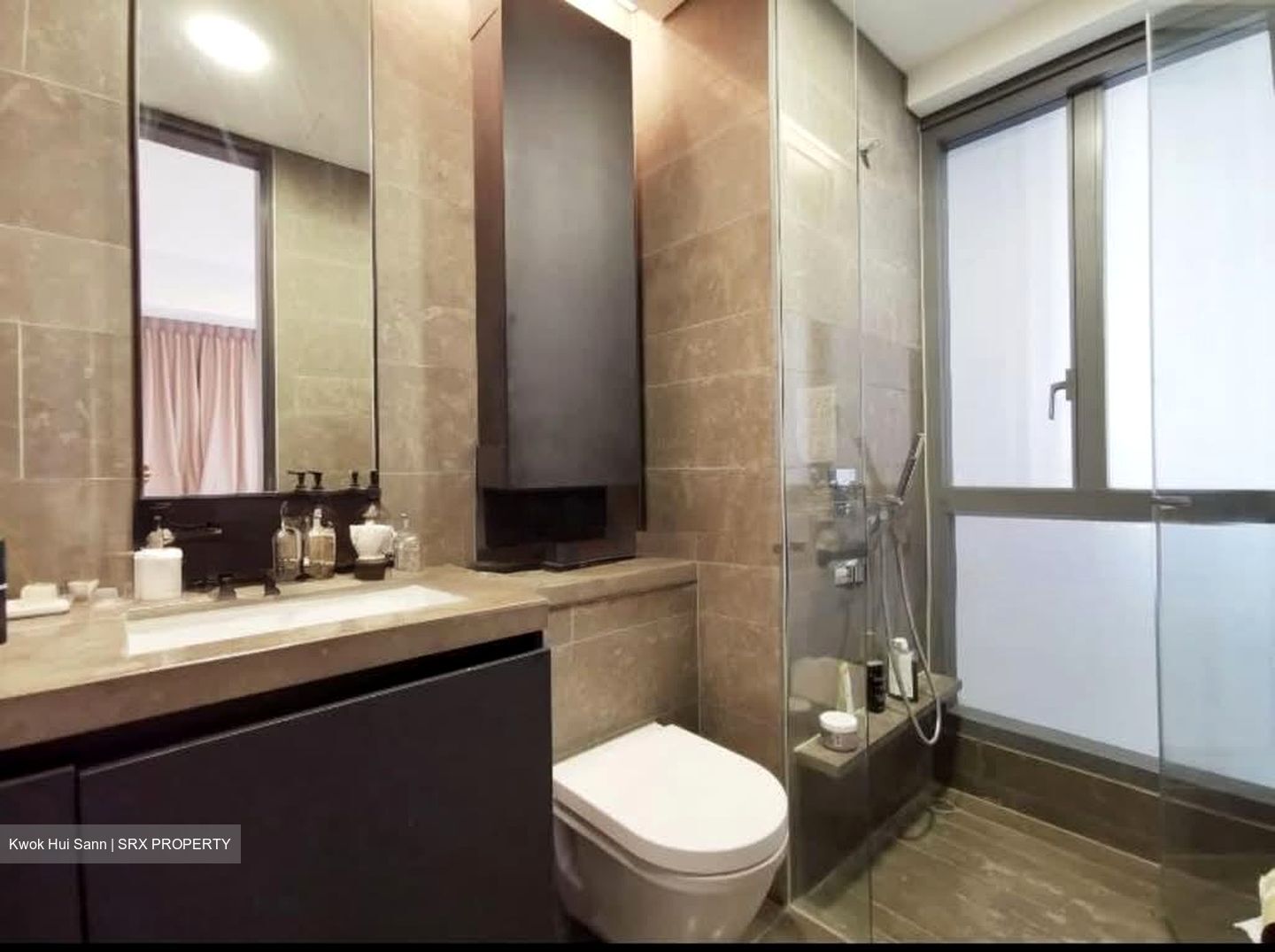 Skysuites@Anson (D2), Apartment #557318541